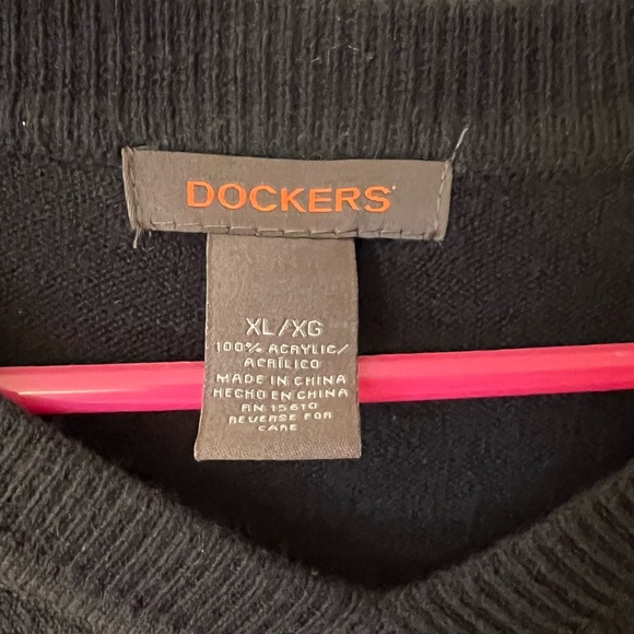 Men’s Docker Sweater - Picture 3 of 4